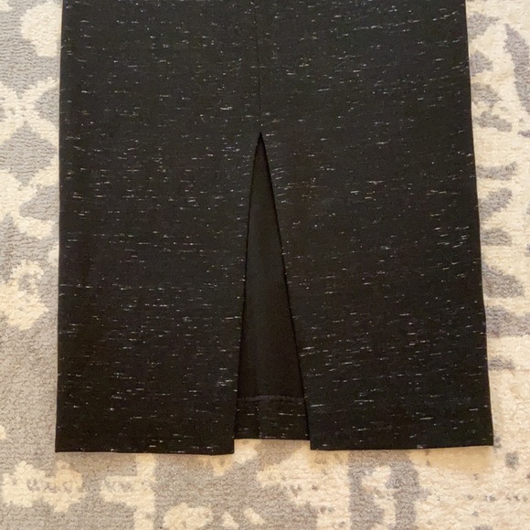 Aritzia Babaton high waisted midi pencil skirt - Picture 3 of 5